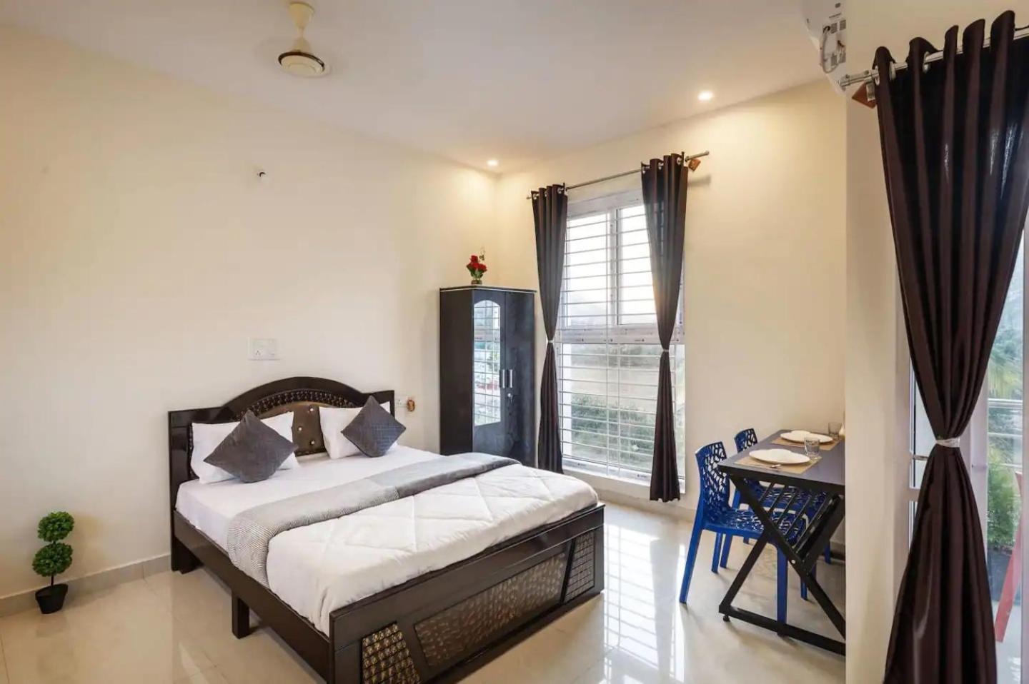 Villa In Skandagiri Bangalore Luaran gambar
